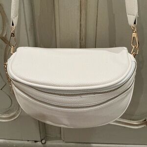 Elegant White Leather Crossbody Bag